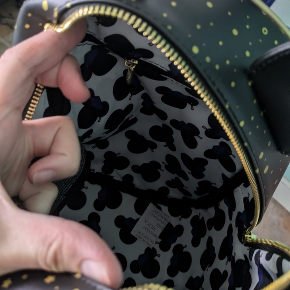 NWT loungefly Disney Black and Gold Stars Graduation Backpack main image 6